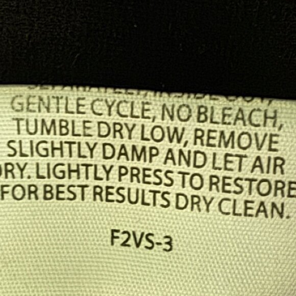 Eileen Fisher Washable Stretch Crepe Straight Leg Pants in Black -  Size 8 - Picture 8 of 11